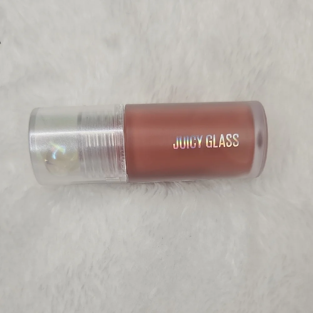 Kaja Juicy Glass Lip Oil In Fig Smoothie